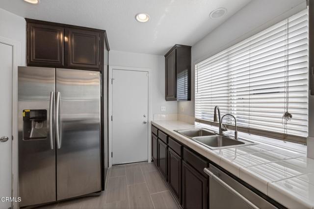 Detail Gallery Image 15 of 38 For 5331 Davidson Dr, Oxnard,  CA 93033 - 3 Beds | 2/1 Baths