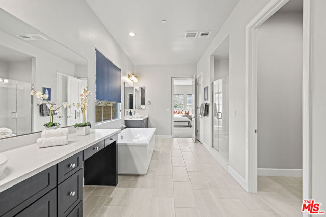 24220 Sterling Ranch Road, West Hills CA: https://media.crmls.org/mediaz/870ace27-fc14-4e3f-8dc3-0db3210243fe.jpg