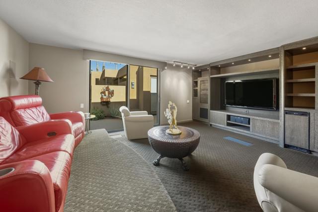 70150 Thunderbird Road, Rancho Mirage CA: https://media.crmls.org/mediaz/870c4a23-8d3c-40c6-b7b5-5d5f66d01852.jpg