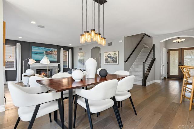 Detail Gallery Image 13 of 44 For 13822 Camino Del Suelo, San Diego,  CA 92129 - 4 Beds | 3 Baths