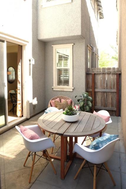 3927 Streamline Street, Sacramento CA: https://media.crmls.org/mediaz/870e10f1-0011-406b-b03b-547db803623a.jpg