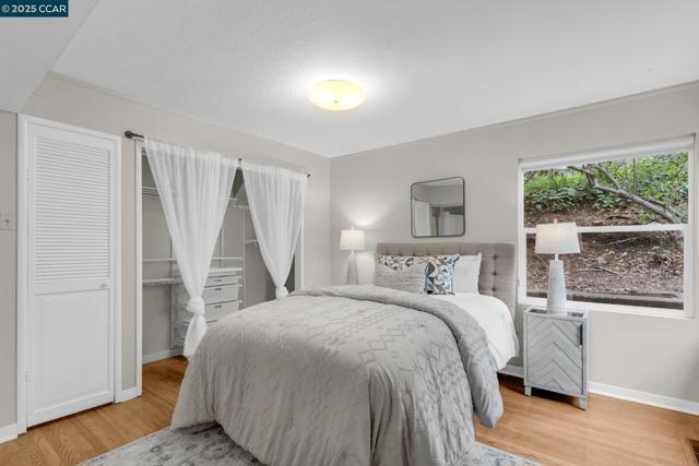 83 Arlington Ave., Kensington CA: https://media.crmls.org/mediaz/870e9df7-7e72-425e-b8c0-f067f01f32a0.jpg