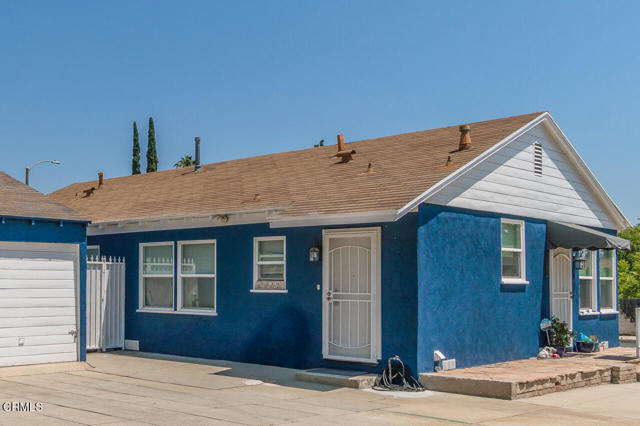 2267 E Washington Boulevard, Pasadena CA: https://media.crmls.org/mediaz/870ef635-b9a9-4e77-8354-cb376368a778.jpg