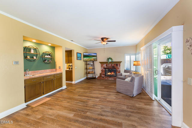 Detail Gallery Image 12 of 22 For 831 Oxford Dr, Oxnard,  CA 93030 - 4 Beds | 3 Baths