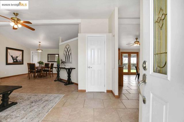 4985 Bixler Road, Byron CA: https://media.crmls.org/mediaz/870f706e-d42a-4b74-9997-c86e9207b005.jpg