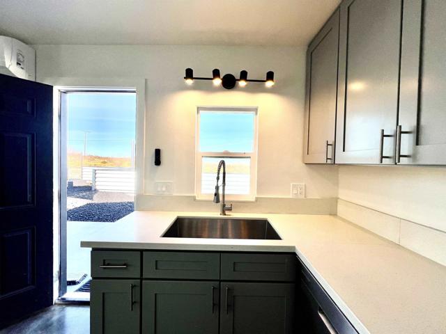 Detail Gallery Image 27 of 58 For 2774 Kickapoo Trl, Landers,  CA 92285 - 1 Beds | 1/1 Baths