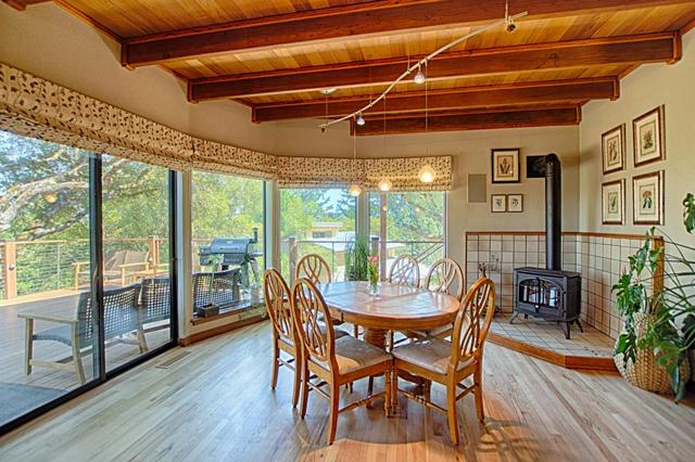 18467 Las Cumbres Road, Los Gatos CA: https://media.crmls.org/mediaz/8711f48d-788d-46e3-9f9b-83185a669e17.jpg