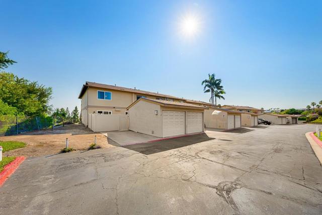 5800 Lake Murray Blvd, La Mesa CA: https://media.crmls.org/mediaz/8714d30a-00ce-4b60-a920-07ce384128c9.jpg