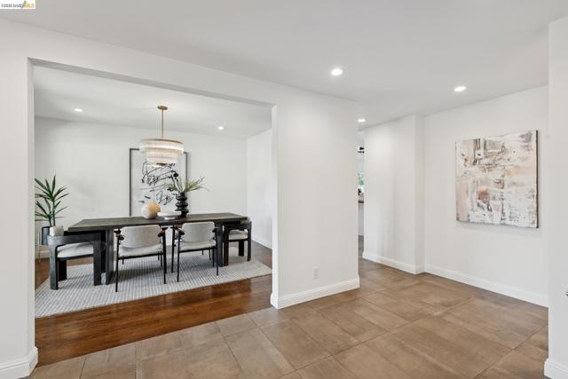 Image 8 of 60 For 7919 Phaeton Dr