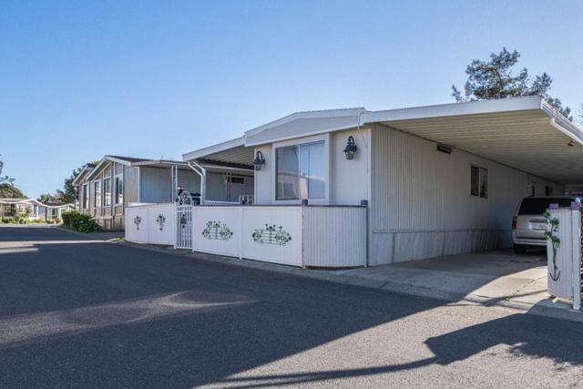 13624 Monte Del Sol, Castroville CA: https://media.crmls.org/mediaz/87159d5c-ecca-4c16-a7a8-cfde2dfa9b44.jpg