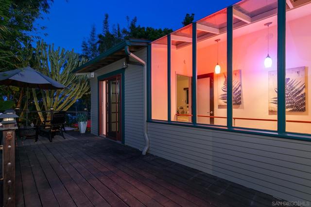 2619 Montclair Street, San Diego CA: https://media.crmls.org/mediaz/8715fb8b-1515-47ef-b10a-aadd9680ff02.jpg