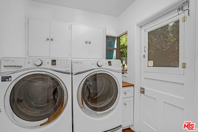 1750 Silverwood Terrace photo 39