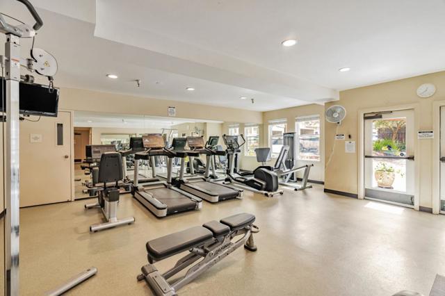 2225 23rd Street, San Francisco CA: https://media.crmls.org/mediaz/8717a86e-6763-49ed-b892-cb9369f3e6e1.jpg