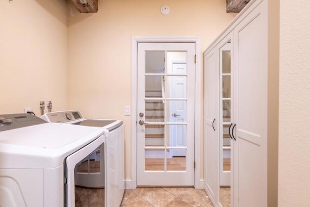 31315 Via La Naranga, Carmel Valley CA: https://media.crmls.org/mediaz/87184eb5-cd44-4ec2-b2a0-da7a9b63f05b.jpg
