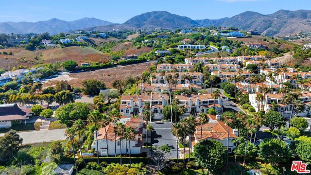 Drew Fenton | 6481 Zuma View Place Malibu CA | MLS: 7321730