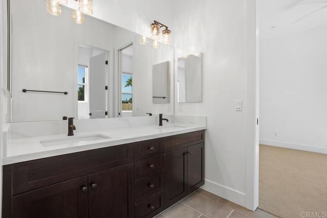 Detail Gallery Image 18 of 42 For 1211 Stonemark Place, Vista,  CA 92081 - 5 Beds | 4/1 Baths