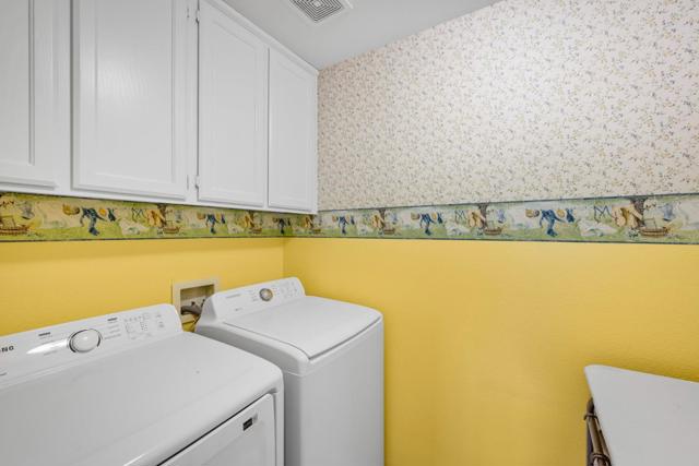 360 Via Largo, Morgan Hill CA: https://media.crmls.org/mediaz/871bc6e9-1af8-4fb1-a1b0-2638ee67cab3.jpg