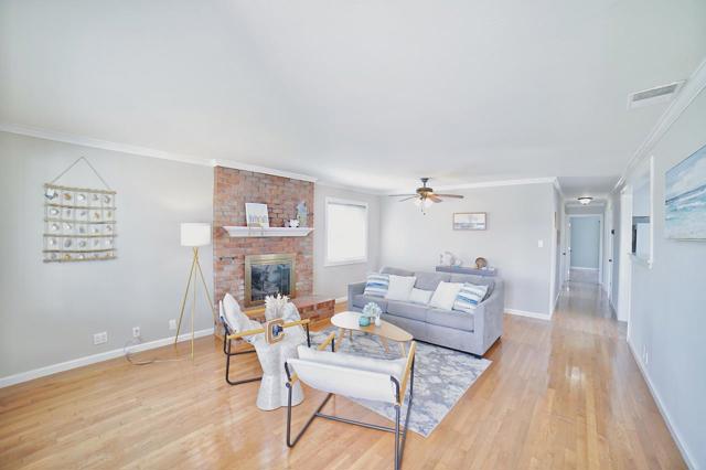 335 Grove Street, Half Moon Bay CA: https://media.crmls.org/mediaz/871c18fb-46cf-460f-be5e-e1ac92a8a925.jpg