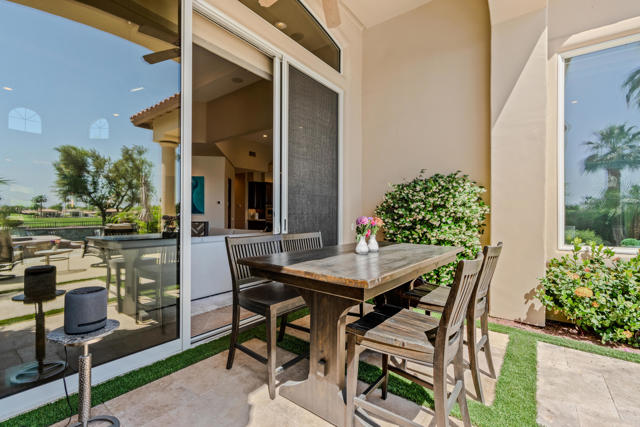 50-49568 Via Conquistador-16