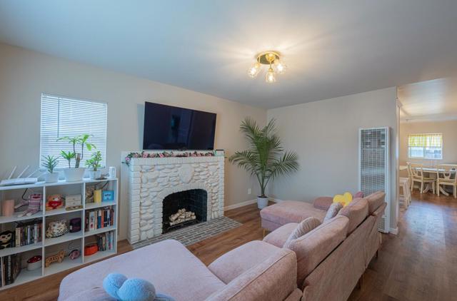 555 Williams Avenue, Seaside CA: https://media.crmls.org/mediaz/871dab79-e2a2-4782-bdfe-4bf24b01ddc7.jpg