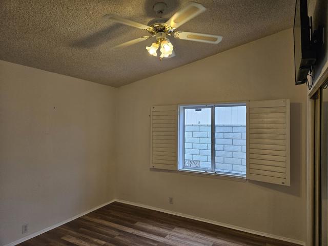 73278 Palm Greens Parkway, Palm Desert CA: https://media.crmls.org/mediaz/871e026b-c45e-437d-aa78-c4e1d149a08b.jpg