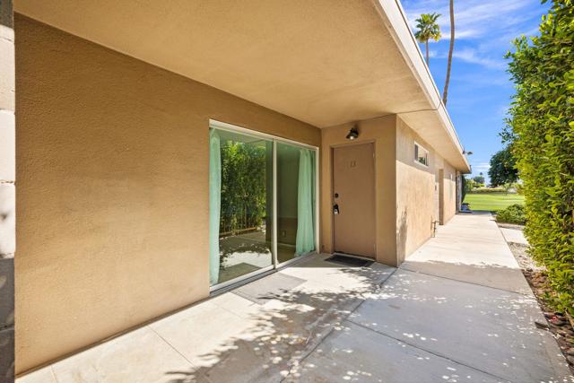79302 Montego Bay Drive, Bermuda Dunes CA: https://media.crmls.org/mediaz/871faeed-c213-47fa-a243-33667fc8125e.jpg