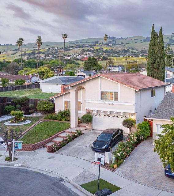 Image 1 of 24 For 1158 Gurney Court