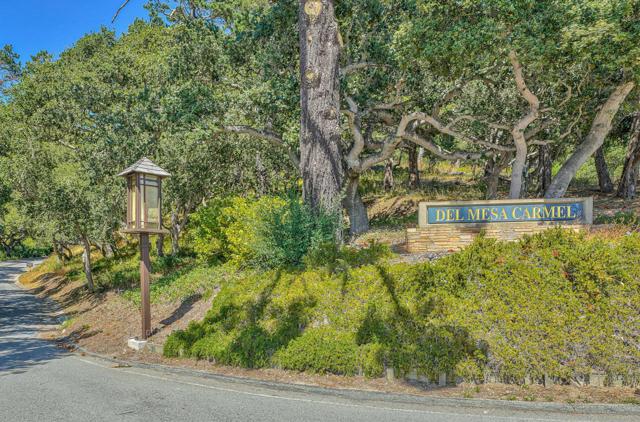 120 Del Mesa Carmel, Carmel CA: https://media.crmls.org/mediaz/87205c3a-af21-4944-aa5c-e23ff573071f.jpg