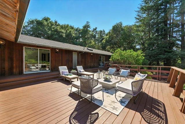 14582 Horseshoe Court, Saratoga CA: https://media.crmls.org/mediaz/8722effb-4ac1-4765-b666-4d96534a61e7.jpg