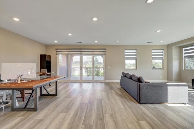 16231 Sunny Summit Dr, San Diego CA: https://media.crmls.org/mediaz/8722ffa9-e575-4568-ade6-5ef86385ffd3.jpg