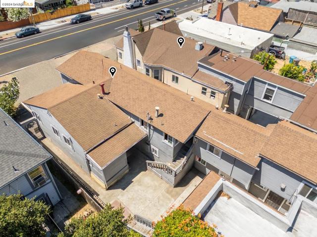 Image 28 of 33 For 416 Benicia Rd