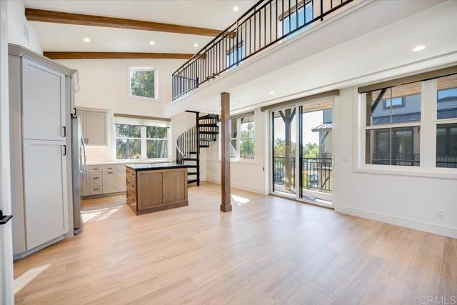 Detail Gallery Image 6 of 26 For 327 D St, Ramona,  CA 92065 - 2 Beds | 2 Baths