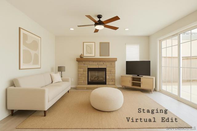 9410 Brian Way, El Cajon CA: https://media.crmls.org/mediaz/872559e7-5f07-41c5-888f-d33e28f7008c.jpg