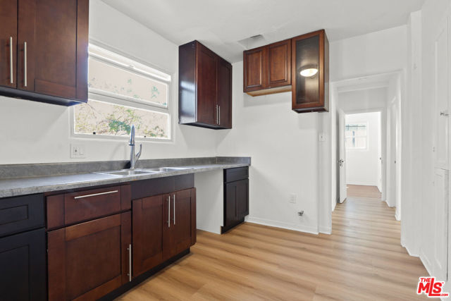 8521 Saturn Street, Los Angeles CA: https://media.crmls.org/mediaz/8726532e-b743-4324-8b27-b3ce9ce1e4de.jpg
