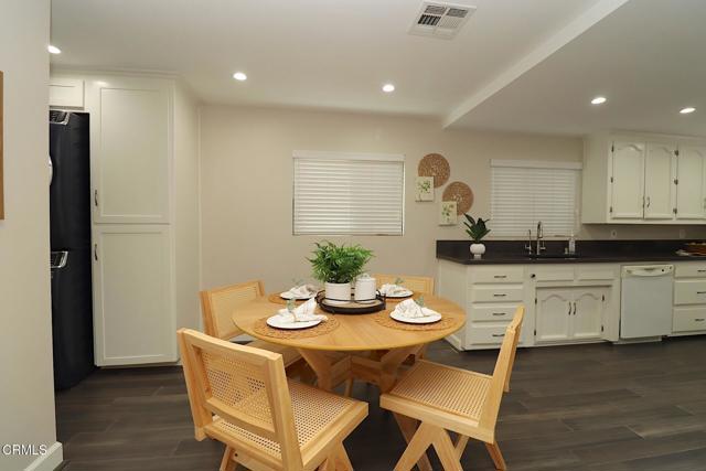 5026 Doreen Avenue, Temple City CA: https://media.crmls.org/mediaz/8726ddba-d55f-44a0-b0fc-98b97e4d431e.jpg