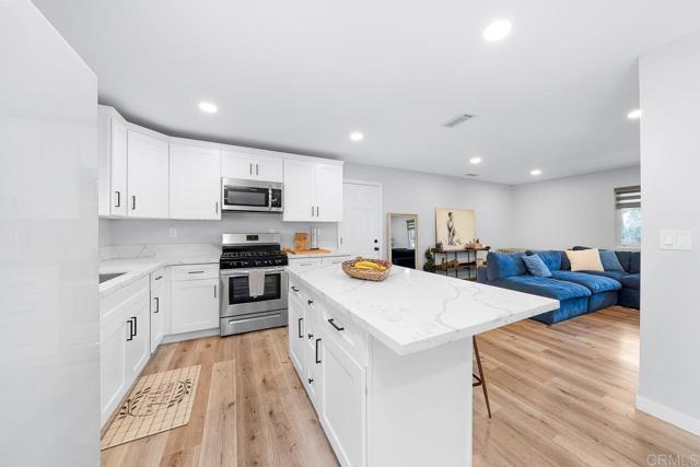 Home for Sale in Vista