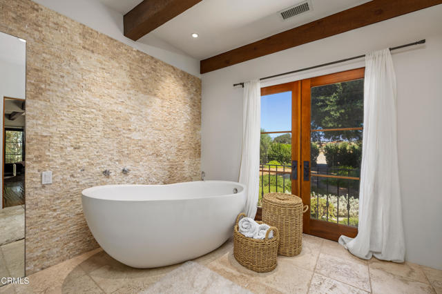 3001 Long Valley Road, Santa Ynez CA: https://media.crmls.org/mediaz/87291446-94cb-41f4-aad3-94f007bcb124.jpg