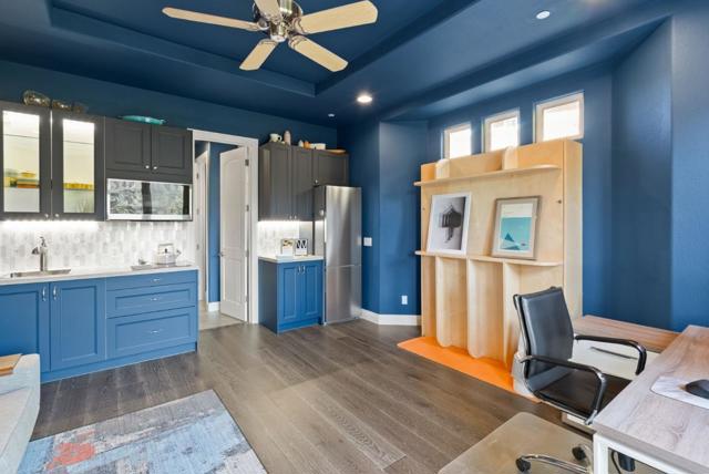 454 Upper Road, San Rafael CA: https://media.crmls.org/mediaz/8729b2f5-3b3d-4048-a690-bf4ed957efae.jpg