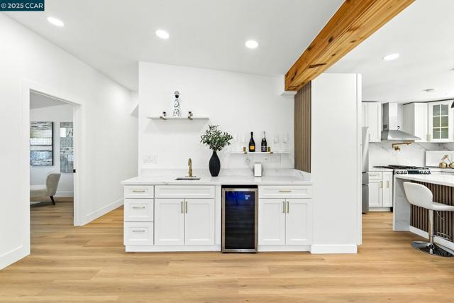 1717 Springbrook Rd, Lafayette CA: https://media.crmls.org/mediaz/8729eb73-6225-4c81-8dbe-2082694fdb43.jpg