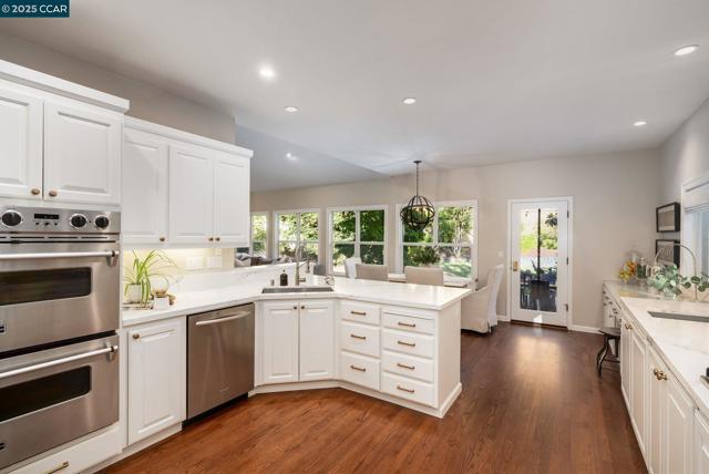 108 Shadewell Dr, Danville CA: https://media.crmls.org/mediaz/872a0668-a8b6-4def-9fcd-ea02633f91c0.jpg