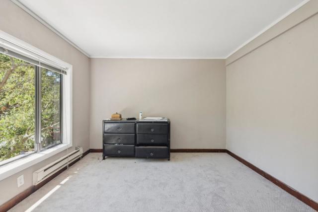 26 Ardor Drive, Orinda CA: https://media.crmls.org/mediaz/872a4e0c-c86d-47e3-94b2-19acc92aa66e.jpg