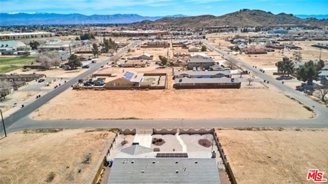 0 Straight Arrow Road, Apple Valley CA: https://media.crmls.org/mediaz/872b608e-005c-4d5e-b2ff-e920cbf8e8ab.jpg