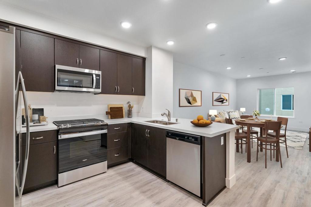 1853 Almaden Road #108