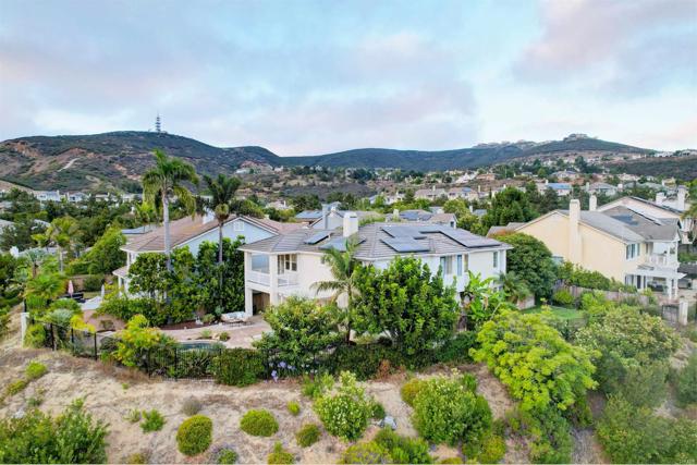 1649 Portside Place, San Marcos CA: https://media.crmls.org/mediaz/872dc724-e01b-4aef-819a-94c2584692c3.jpg