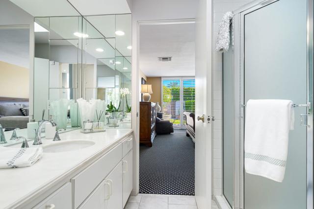66 Dartmouth Drive, Rancho Mirage CA: https://media.crmls.org/mediaz/872e13c6-bcf1-4b5b-a0f8-1f2534cad977.jpg
