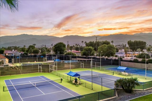 44 Acapulco Drive, Palm Desert CA: https://media.crmls.org/mediaz/872f5422-9eb7-4a56-a352-0ded0966af64.jpg