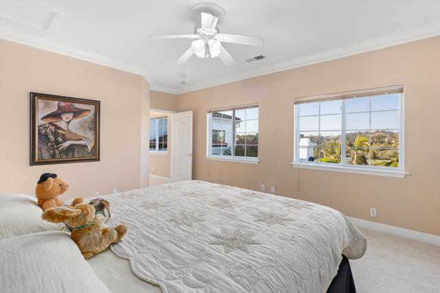 Detail Gallery Image 26 of 47 For 1751 Monte Vista Dr, Vista,  CA 92084 - 5 Beds | 3/1 Baths