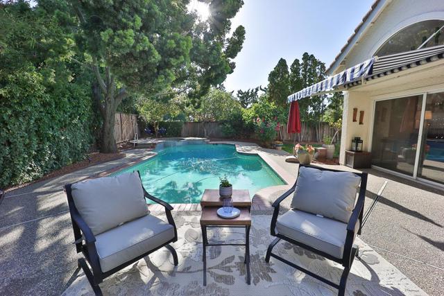 3239 Pinot Blanc Way, San Jose CA: https://media.crmls.org/mediaz/873036cc-63da-4753-96a1-c0999b2006fd.jpg