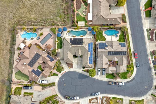 2682 Dundee Glen, Escondido CA: https://media.crmls.org/mediaz/8730b539-5030-4860-9d2b-f8e36f1632b2.jpg