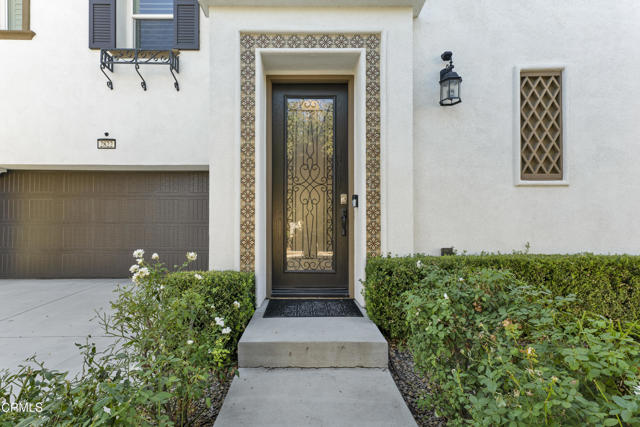 Detail Gallery Image 2 of 44 For 2822 E Clementine Dr, Ontario,  CA 91762 - 3 Beds | 2/1 Baths